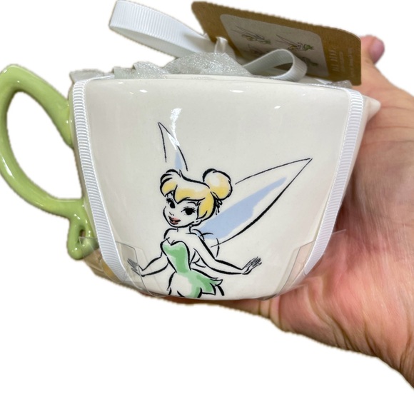 Rae Dunn Tinkerbell Measuring Cups, Set of 4, green handle and interior - Picture 2 of 5